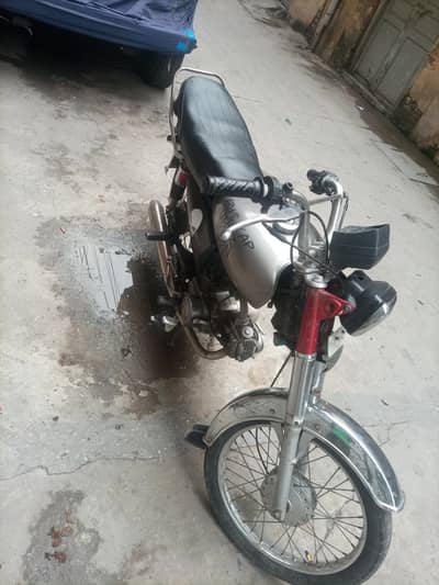 hero 2011 bike all OK