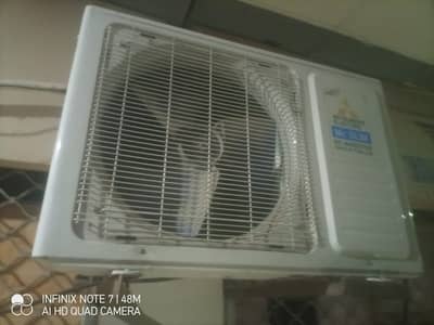 Mitsubishi 1.5 Ton Inverter AC – Excellent Condition