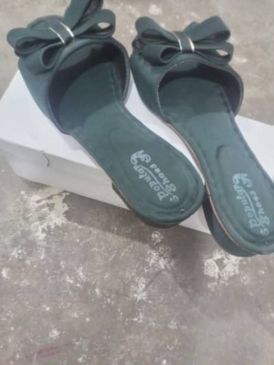 ladies sandals