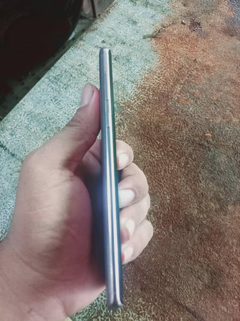 Samsung Mobile Note 9 10