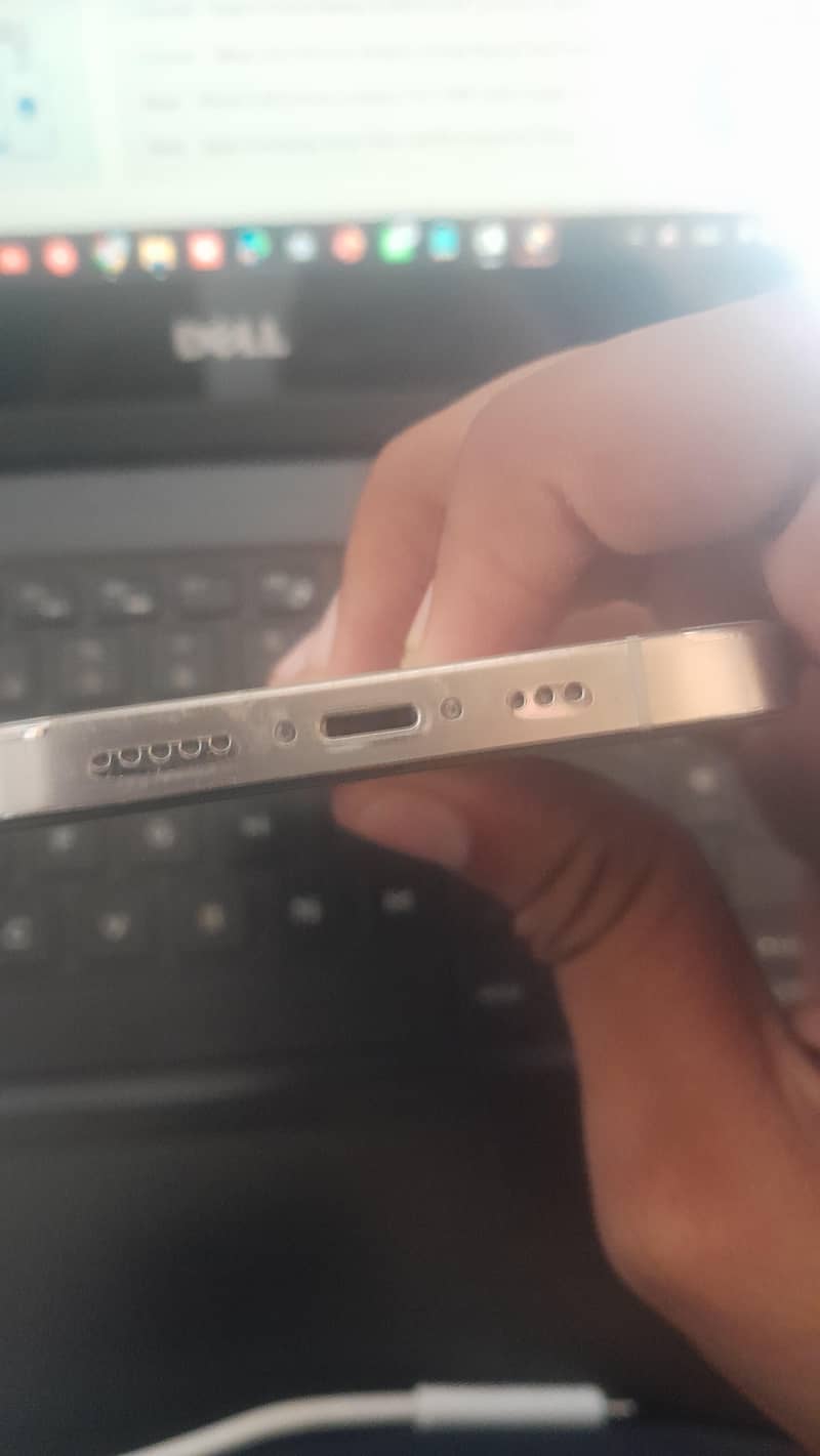 Apple iPhone 12 Pro 2