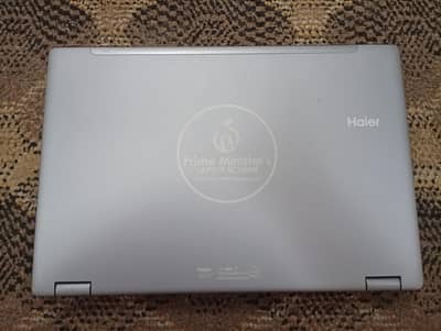Haier y11c laptop in 10/10 condition