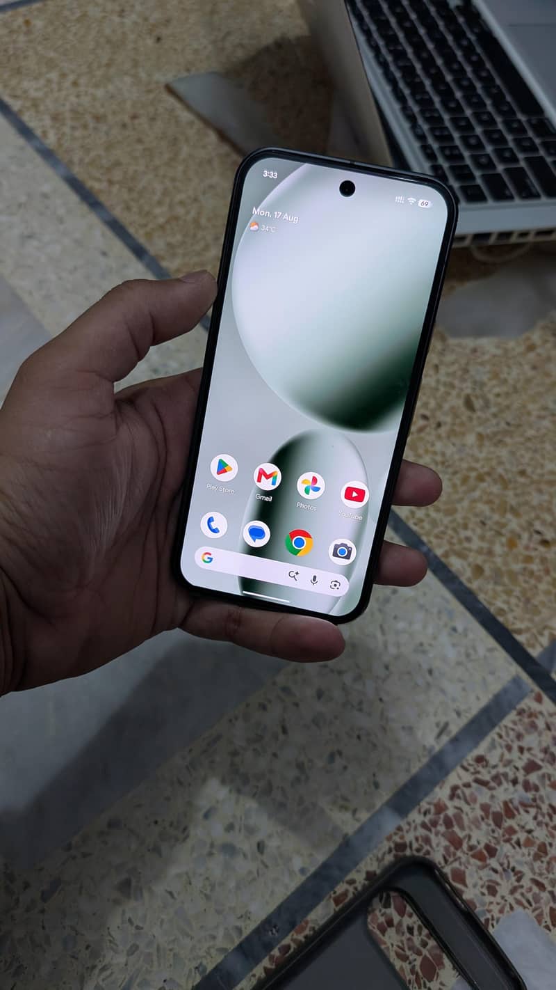 Google Pixel 10 1
