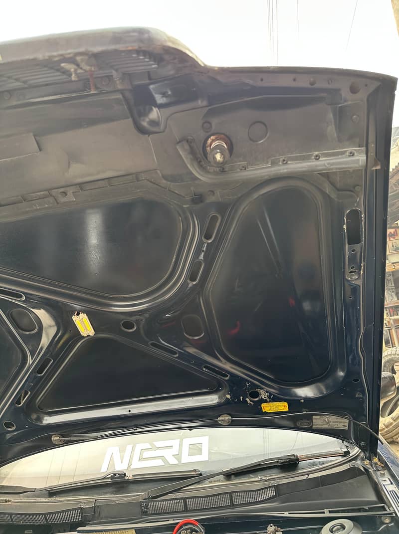 Audi A80 9