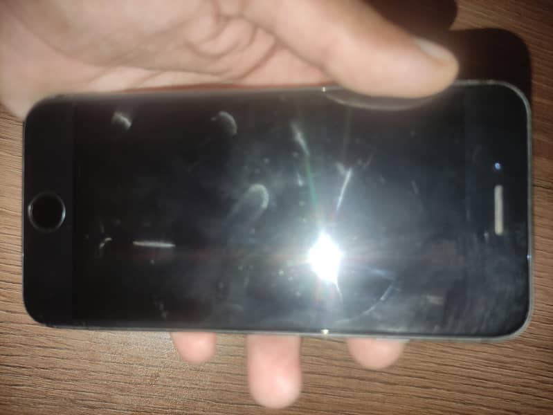 Apple iPhone 8 4