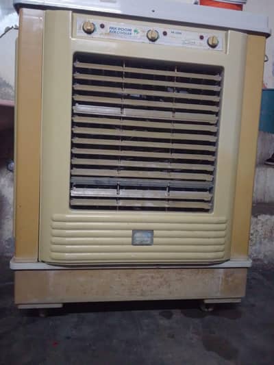 Room air cooler