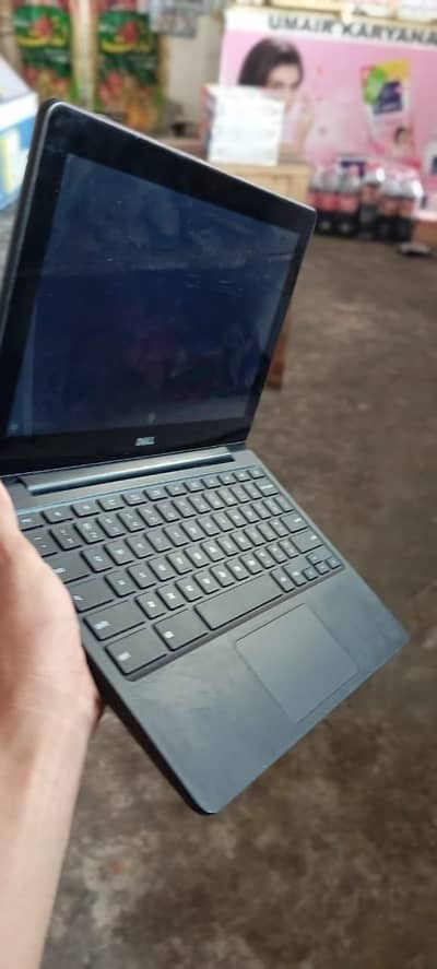 DELL CHROME BOOK  condition 10l10 urgent need