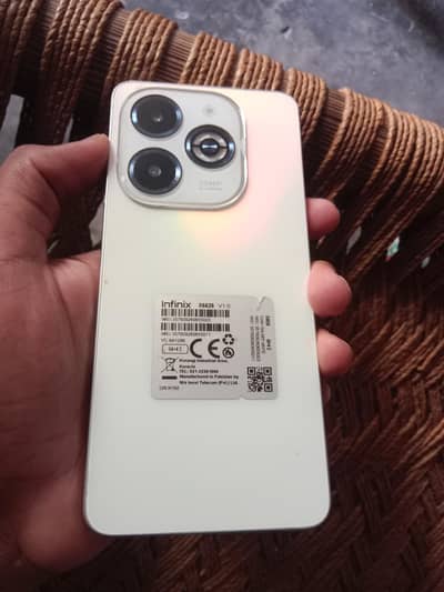 Infinix Smart 8