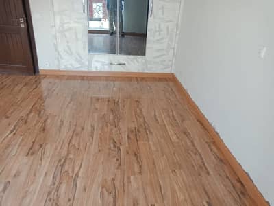 Wooden Floor | Vinyl Floor | Venetian blind | Wooden blind | grass