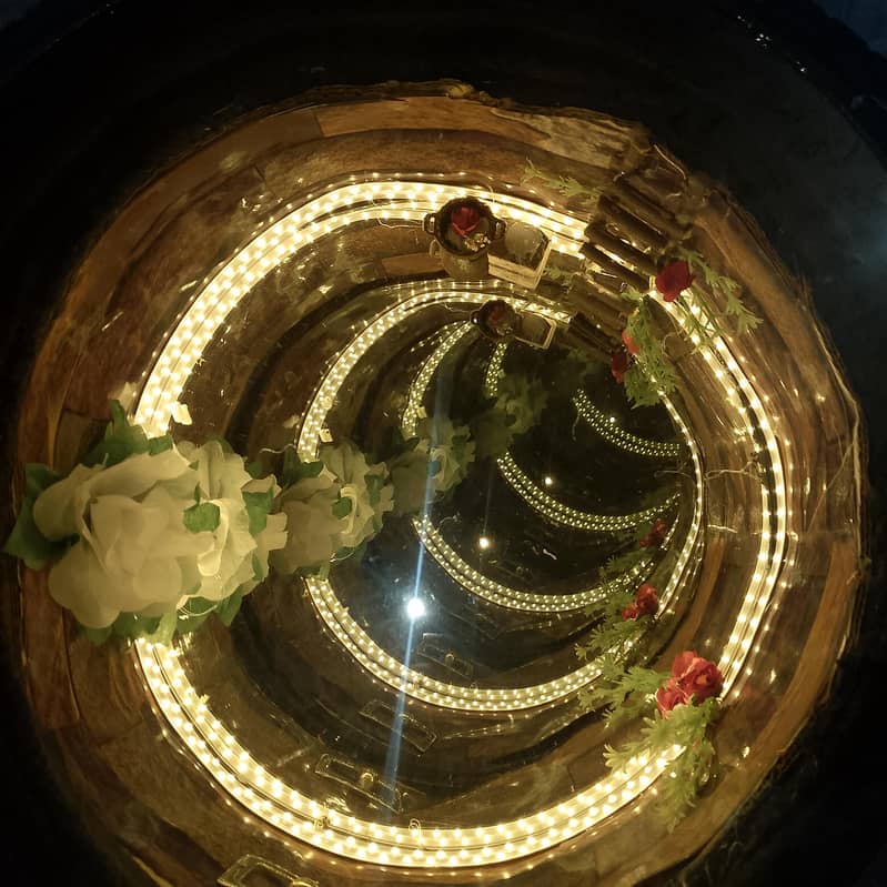 infinity table with led light 1