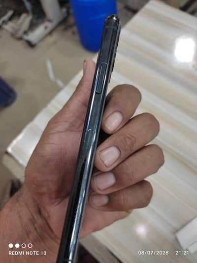 Apple iPhone 11 Pro