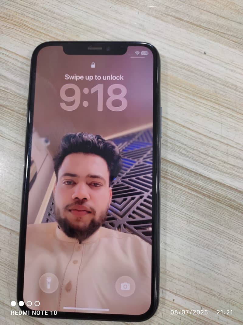 Apple iPhone 11 Pro 2