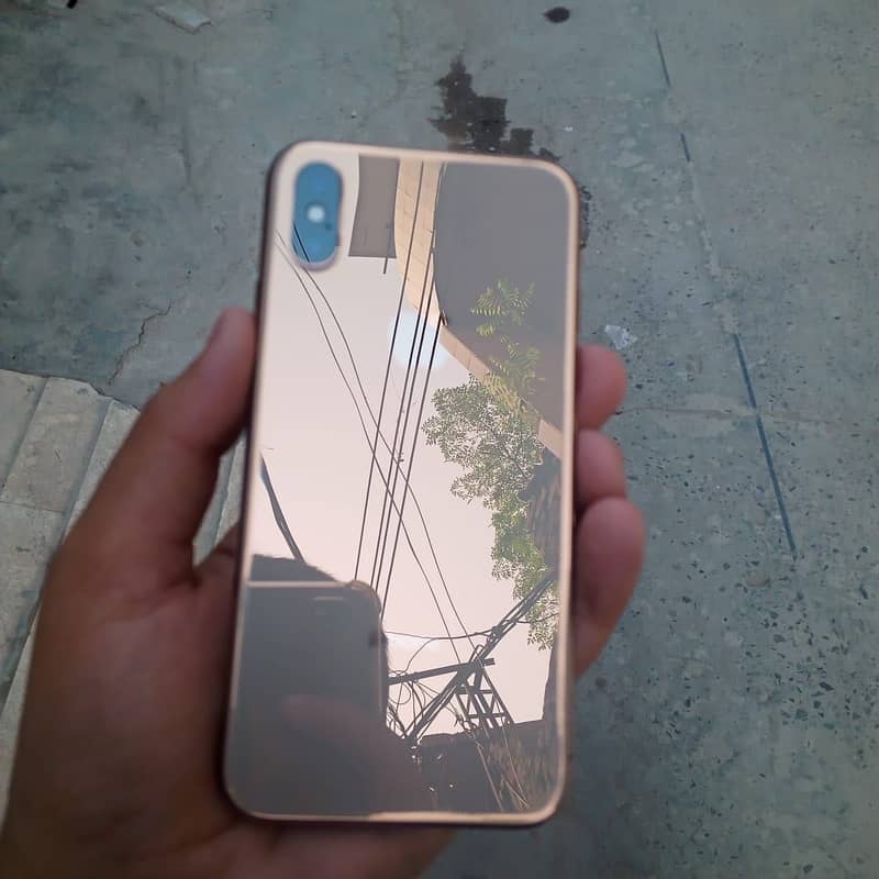 Apple iPhone XS 0