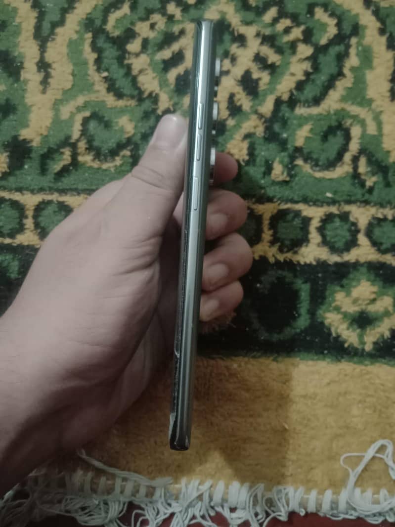 Tecno CAMON 40 Pro 3