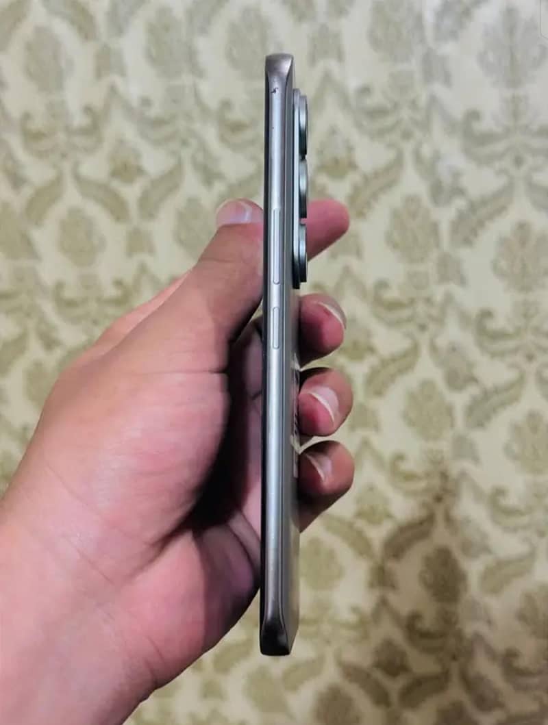 Tecno 50 pro 3