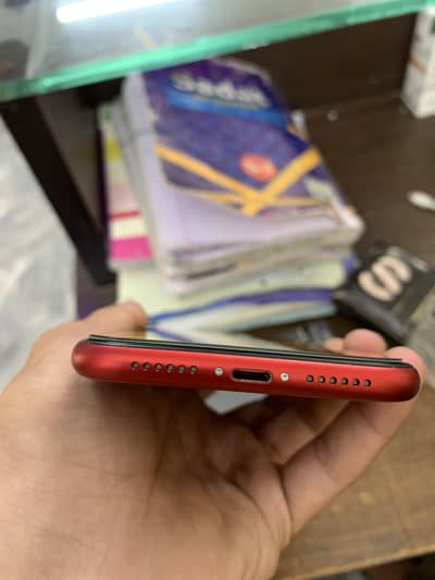 Apple iPhone XR pta