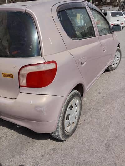 Toyota Vitz 2000