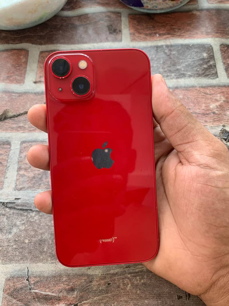 Apple iPhone 13 5