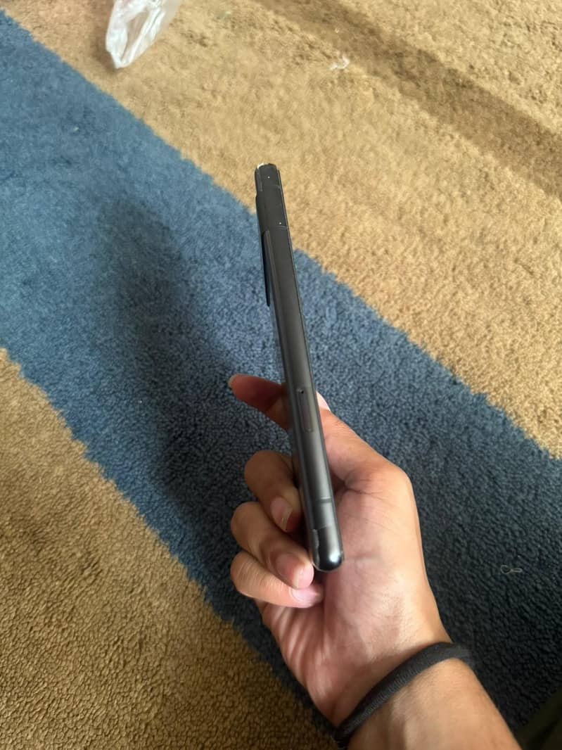 Google Pixel 7a 5