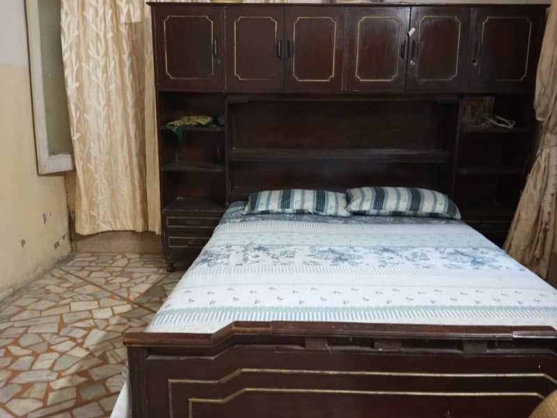 bed with cupboard 4