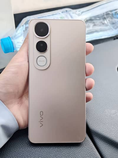 Vivo V50 Lite