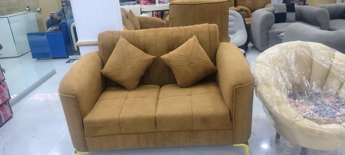 Luxury Sofa/ Chinyoti Design/ Customize Sofas/ Make on Order 5