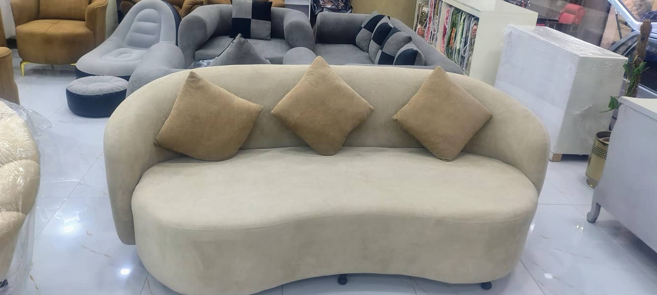 Luxury Sofa/ Chinyoti Design/ Customize Sofas/ Make on Order 6