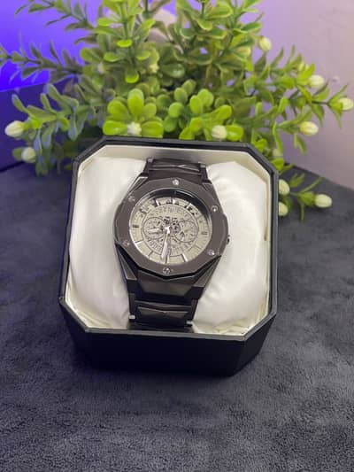 Hublout in silver and black