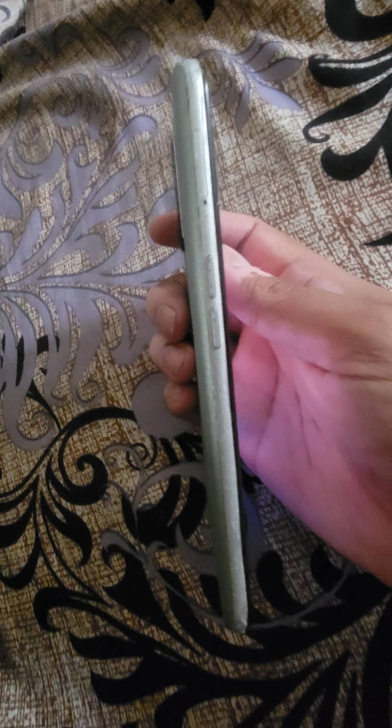 OPPO A16 1