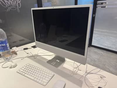 Apple iMac 24″ M1 – 4.5K Retina All-in-One PC