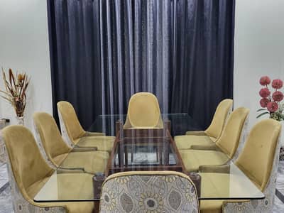 dining table with 8 chairs pure wooden