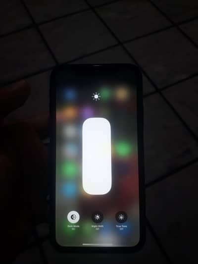 Apple iPhone XR