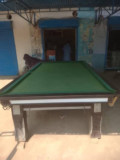 5x10 ft Snooker Table for Sale – Excellent Condition