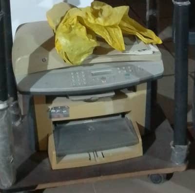 HP laser jet 3052