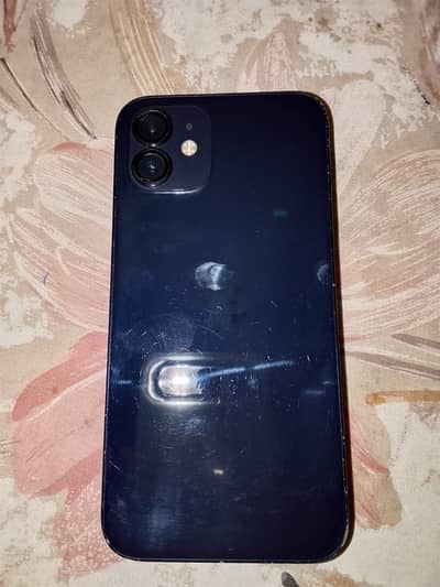 Apple iPhone 12