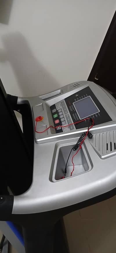 ‍ 2 HP Treadmill | Wide Belt | Proper Incline | AlFatah Purchased