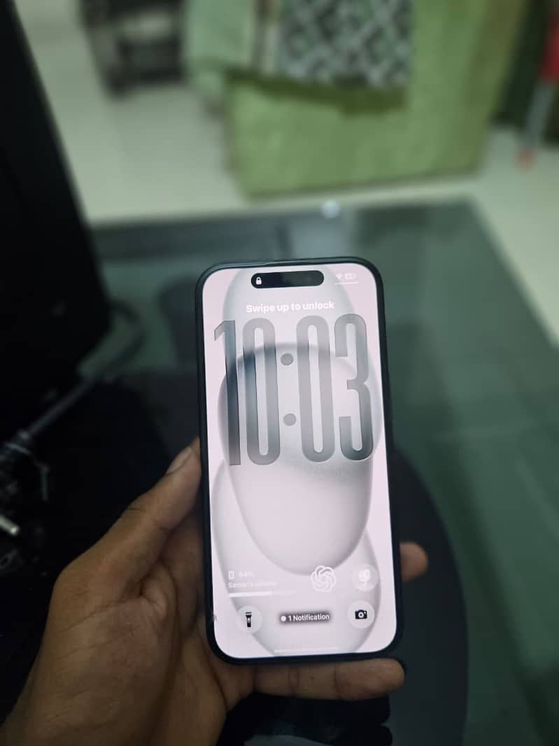 Apple iPhone 15 2