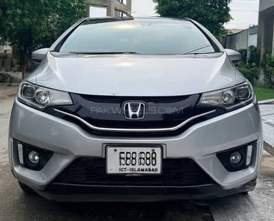 Honda Fit 1.5 Hybrid S Package 2014