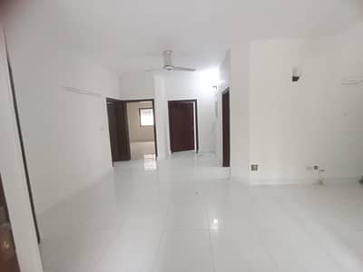 15 MARLA NEW LOWER PORTION IDEAL LOCATION AVAILABLE FOR RENT IN DHA PHASE 2