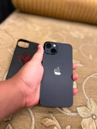 Apple iPhone 13