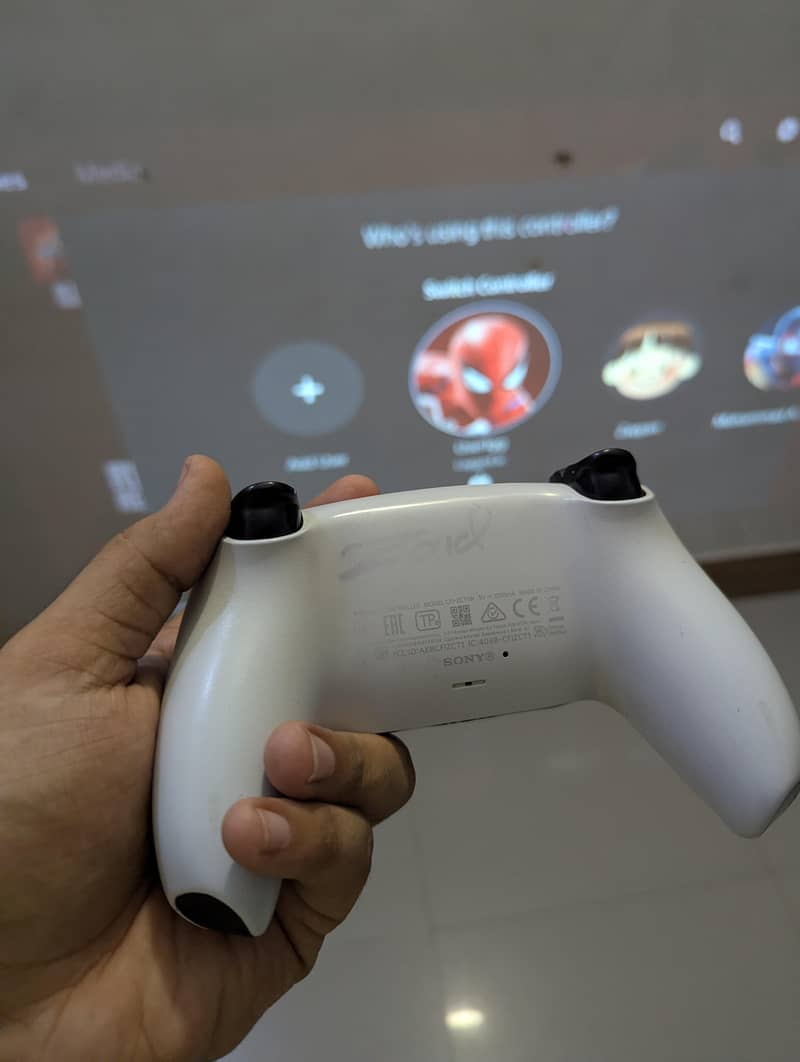 play station 5 controller 4