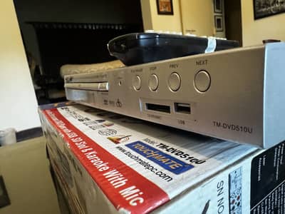 DVD player with usb & SD + Mic inputs