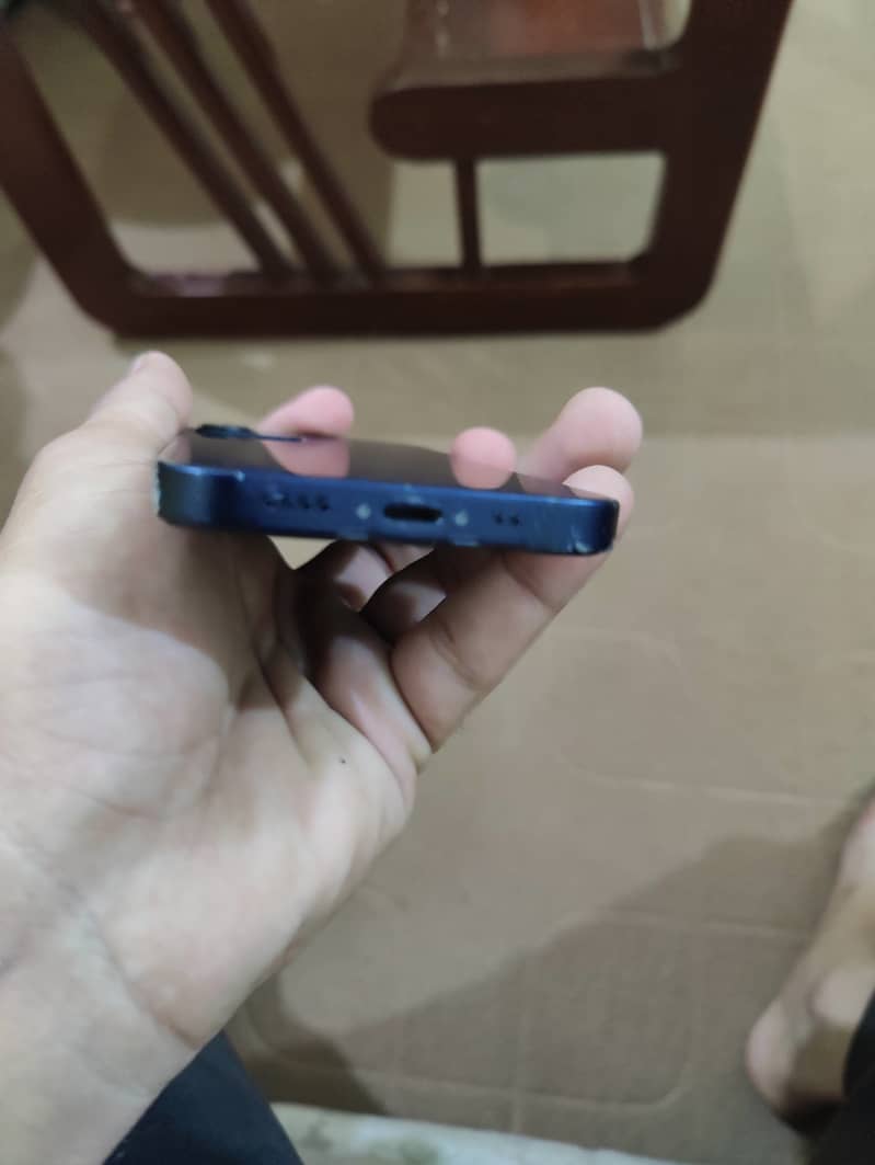 Apple iPhone 12 mini 2