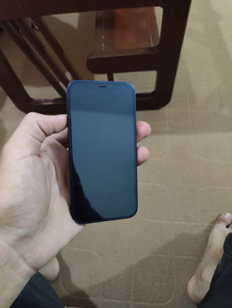 Apple iPhone 12 mini 3