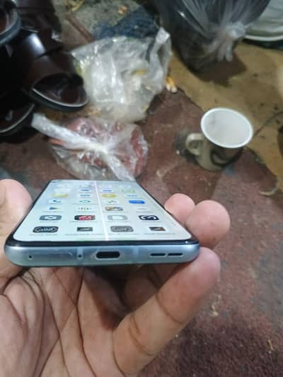 One Plus 9R