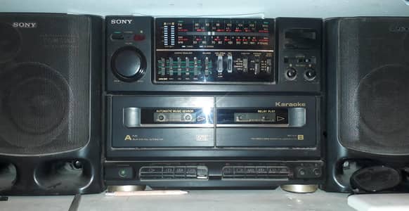 originial sony multifuncial speakers with fm and cd and dvd players