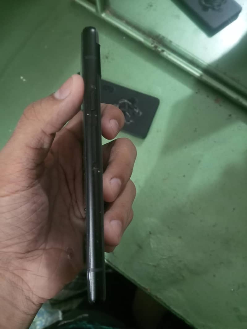 Google Pixel 6a 5