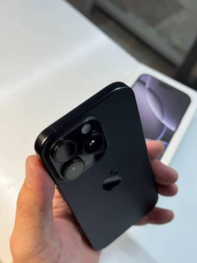 i Phone 8plus, 11,12,13,14,15 pro max on instalment Whatsap 3224144692