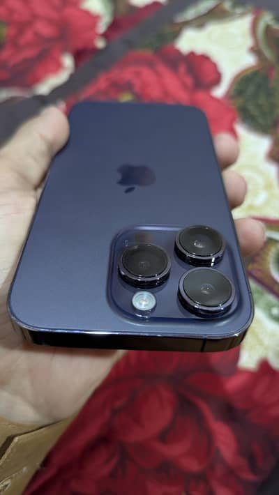 Apple iPhone 14 Pro