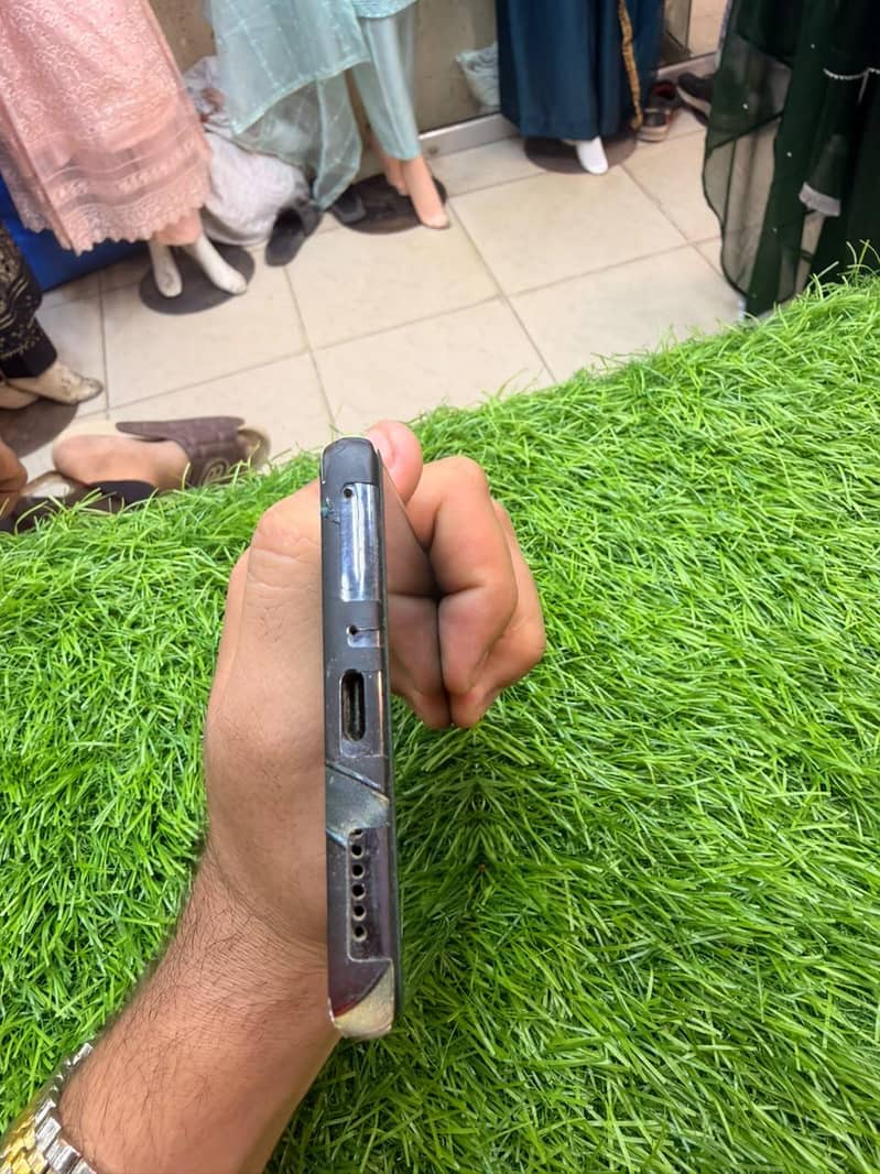 Tecno CAMON 30S 4